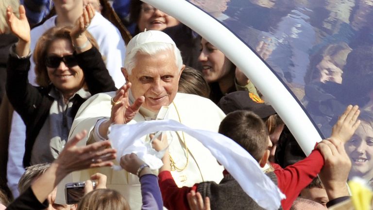 ... waren wir noch Papst.