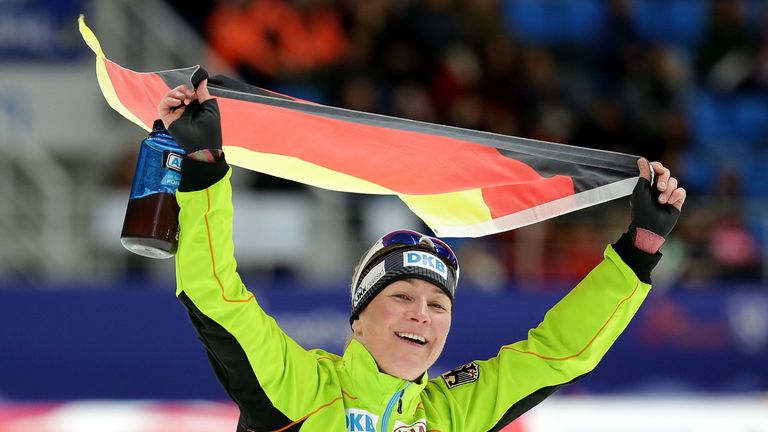 Der DOSB bennent Claudia Pechstein als Fahnenträgerkandidatin für dei Olympischen Spiele.