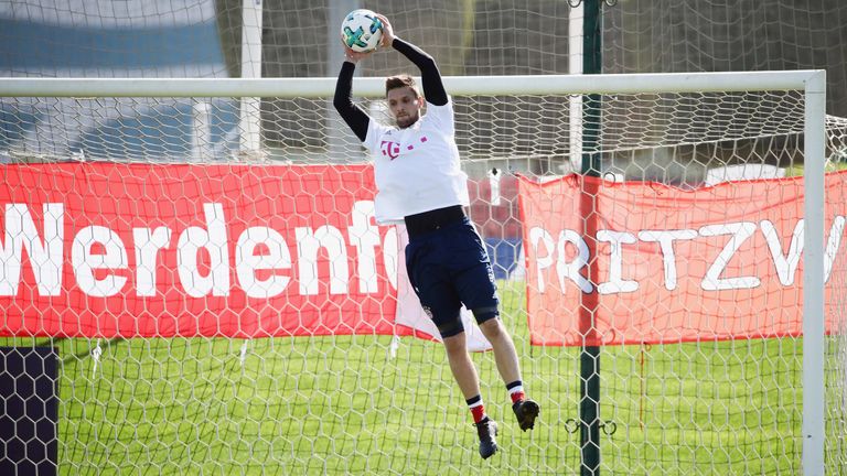 Sven Ulreich steht noch bis bis zum 30. Juni beim FC Bayern unter Vertrag. Die Bayern möchten den Kontrakt gerne verlängern.