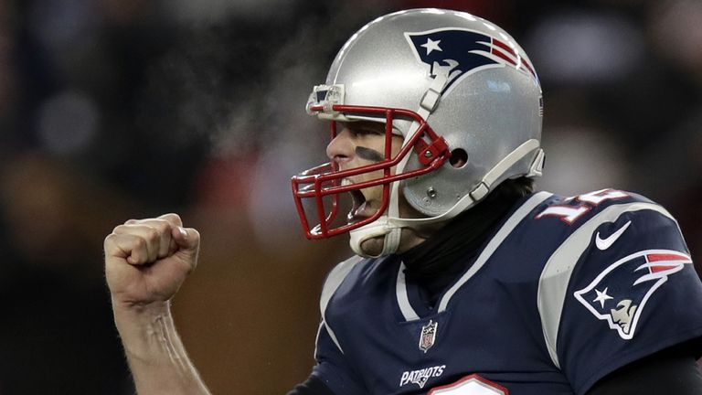 Star-Quarterback Tom Brady und die New England Patriots schmeißen die Titans raus.