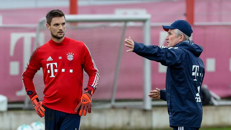 Sven Ulreich kann sich vorstellen, dass Jupp Heynckes auch über die Saison hinaus beim FC Bayern bleibt.