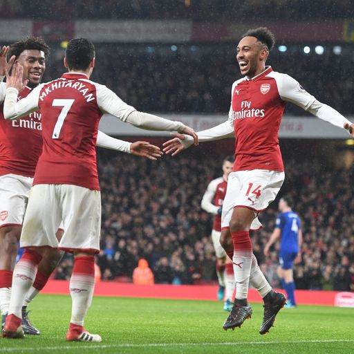 Aubameyang und Mkhitaryan wecken Gunners auf