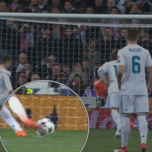 VIDEO: Volley-Elfer von CR7!