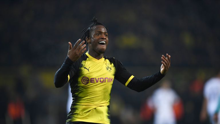 Michy Batshuayi trifft für den BVB, wie er will