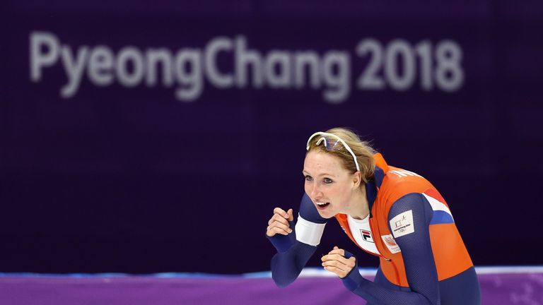 Carlijn Achtereekte ist über 3000 Meter die Schnellste.