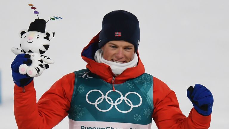 Johannes Hösflöt Kläbo ist mit 21 Jahren der jüngste Langlauf-Olympia-sieger.