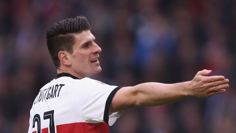 Klappt es gegen Augsburg endlich mit dem ersten Auswärtssieg des VfB?