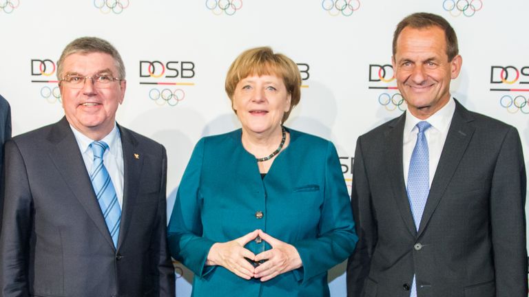 Bundeskanzlerin Angela Merkel schickt den Medaillengewinnern ein persönliches Schreiben. 