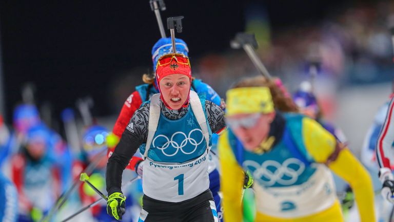 Laura Dahlmeier läuft im Massenstart nur auf Rang 16.