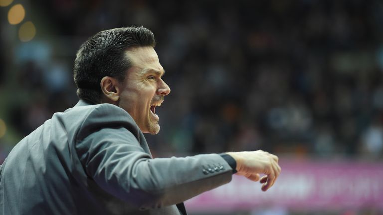 Das Team von Trainer Raoul Korner verliert mit 81:83 (40:33) beim griechischen Erstligisten AEK Athen.