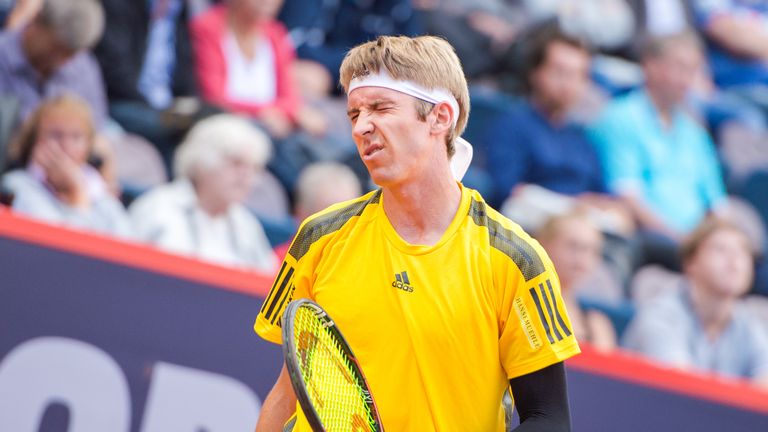 Cedrik-Marcel Stebe wird erneut von einer schwerwiegenden Verletzung zurück geworfen.