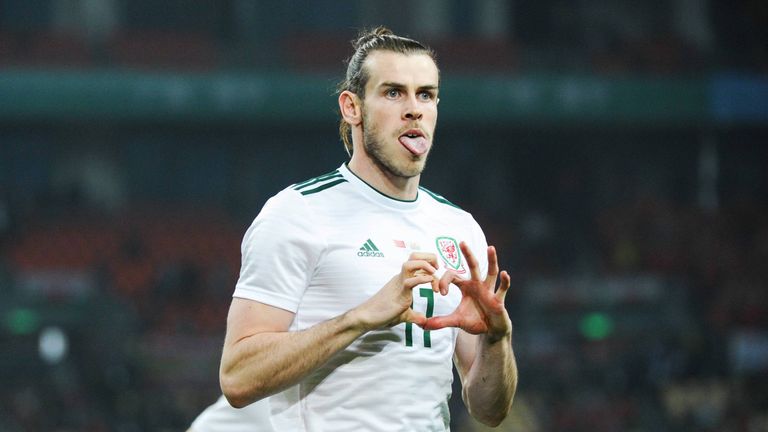 Gareth Bale erzielt seinen 29. Treffer für Wales.