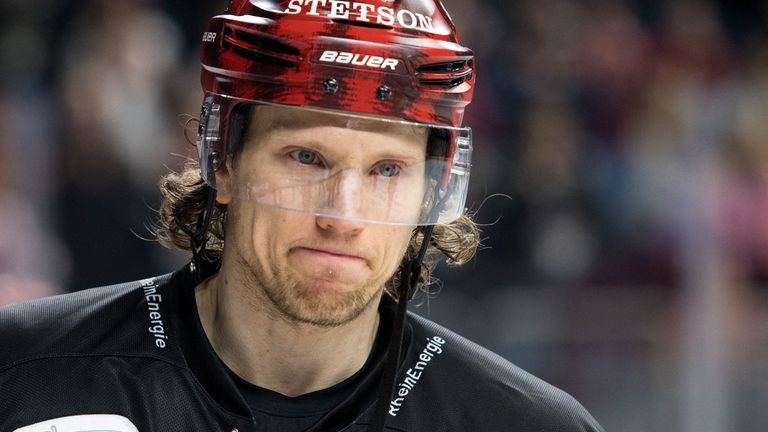 Christian Ehrhoff beendete nach dem Viertelfinal-Aus der Kölner Haie überraschend seine Karriere.
