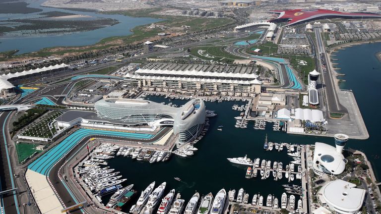 Das beeindruckende Gelände von oben.