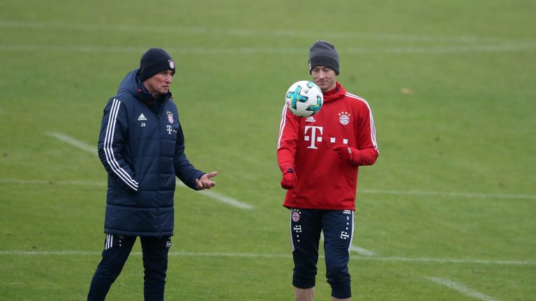 Jupp Heynckes spielt den Trainings-Zoff zwischen Mats Hummels und Lewandowski herunter.