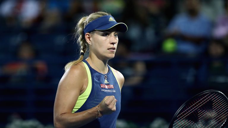 Angelique Kerber kommt in Indian Wells nach einem Rückstand zurück.