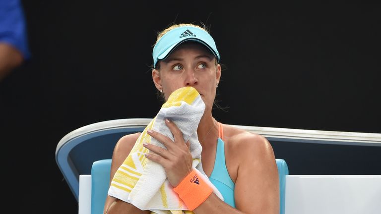 Angelique Kerber muss am Sonntag noch einmal gegen Jekaterina Makarowa ran.