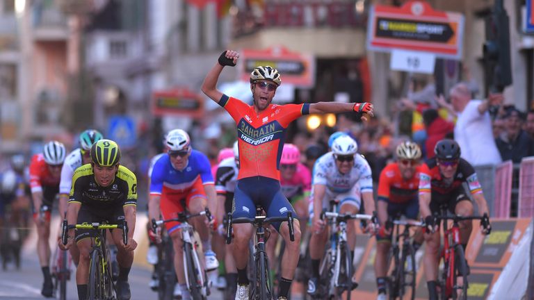 Vincenzo Nibali gewinnt Mailand - Sanremo nach über sieben Stunden Fahrtzeit.