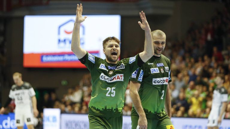 Nach einem Sieg gegen Kiel gibt es in Magdeburg Grund zu jubeln.