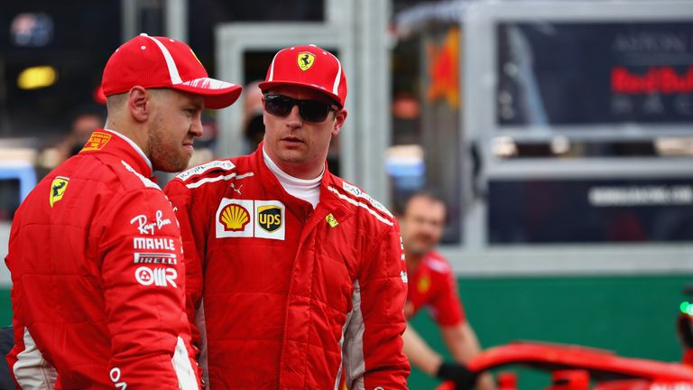 Sebastian Vettel verliert das interne Ferrari-Duell gegen Kimi Räikkönen.