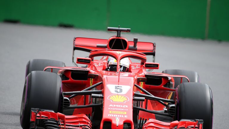 Sebastian Vettel fährt im dritten Freien Training Bestzeit. 