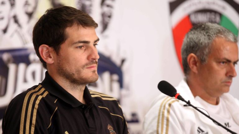 Das Verhältnis zwischen Jose Mourinho (rechts) und Iker Casillas war nicht das Beste.