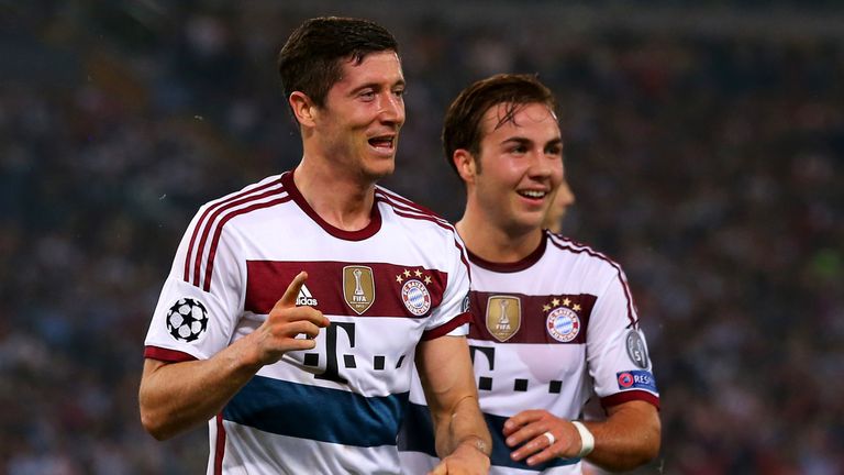 Die Wechsel von Robert Lewandowski (l.) und Mario Götze zum FC Bayern München sorgten in der Vergangenheit für reichlich Kritik.