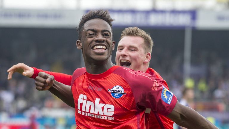 Antwi-Adjej bejubelt seinen Treffer - der SCP steht vor dem Aufstieg.