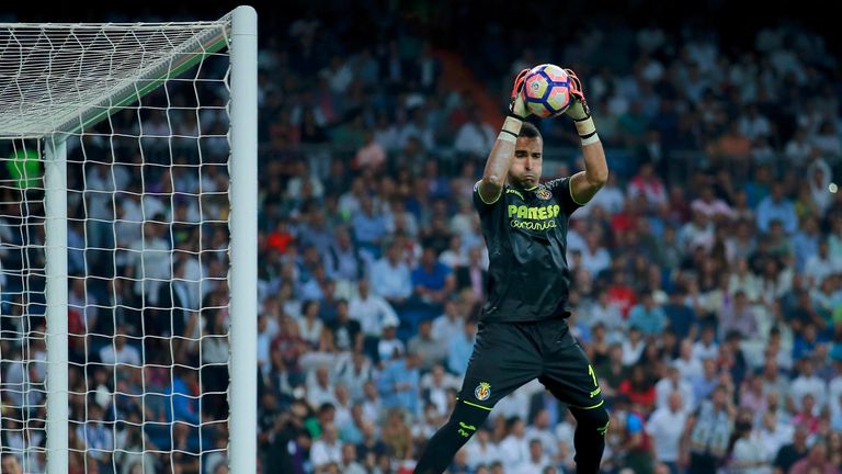 TOR: Sergio Asenjo (FC Villarreal)