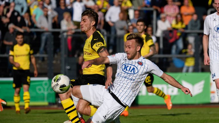 Borussia Dortmund verliert beim Miniturnier gegen Herne.