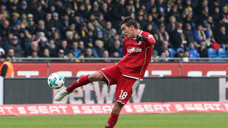 Christoph Moritz trägt ab der neuen Saison das Trikot des HSV.