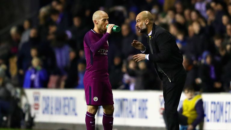 Ziel Nr.1? England! Mit Dea Gea (Manchester United), Azpilicueta (FC Chelsea), Nacho Monreal (FC Arsenal) und David Silva (Manchester City) spielen gleich 4/6 Legionäre auf der Insel.