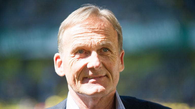 BVB-Geschäftsführer Hans-Joachim Watzke lässt die Öffentlichkeit bezüglich der Trainerfrage noch zappeln.