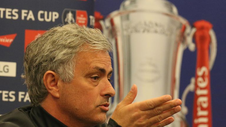 Als potentieller Abnehmer gilt Manchester United. Dort will Trainer Jose Mourinho seinen Kader im Sommer weiter aufpimpen.