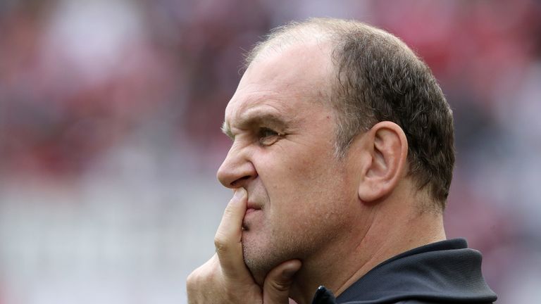 Die Sky Community glaubt nicht, dass Jörg Schmadtke der richtige Mann für den VfL Wolfsburg ist. 