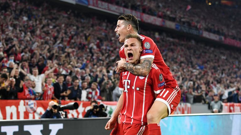 Joshua Kimmich erzielt wie im Hinspiel die Führung für den FC Bayern.