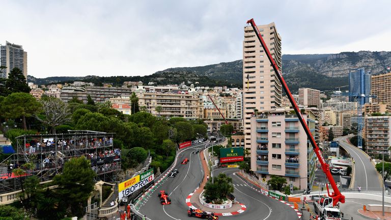 Hamilton wünscht schlägt ein neues Strecken-Layout für Monaco vor.