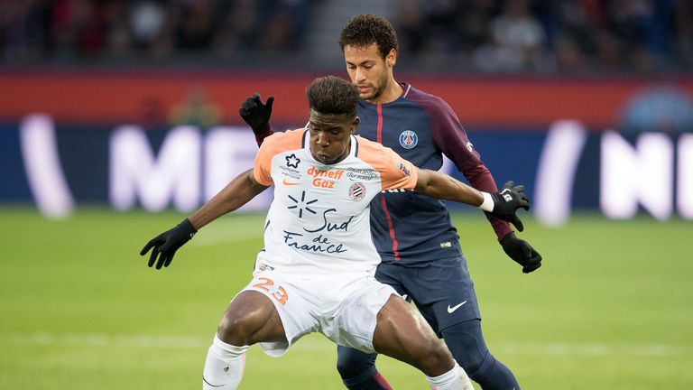 RB Leipzig hat seinen ersten Neuzugang für die kommende Saison vorgestellt. Nordi Mukiele wechselt vom französischen Erstligisten HSC Montpellier zu den Sachsen. Der 20-Jährige unterschreibt für fünf Jahre.