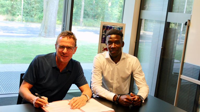 Nordi Mukiele (r.) wechselt aus Montpellier zu RB Leipzig. (Quelle Bild: twitter.com/DieRotenBullen)