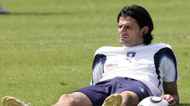 2006 wurde Iaquinta mit Italien Weltmeister in Deutschland.