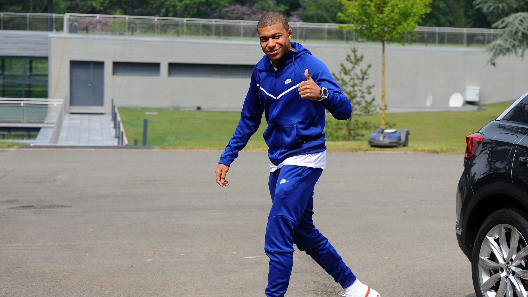 Mbappe gibt nach Trainingsabbruch Entwarnung | FIFA WM ...