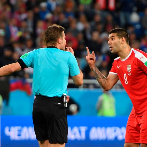 Nach 1:2 gegen Schweiz: Serben wittern Schiri-Verschwörung