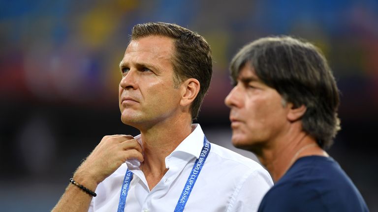 Zwischen Bierhoff und Löw soll es zu Streitigkeiten gekommen sein. Unter anderem in der WM-Quartierfrage.