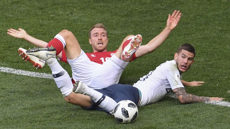 13. Dänemark - Das 0:0 gegen Frankreich ist wohl allen noch in Erinnerung - allerdings in keiner guten. Es war wohl das unattraktivste Spiel dieser WM. Gegen Kroatien werden die Skandinavier die Segel streichen.