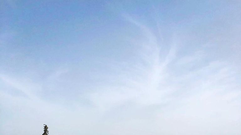 Ein Italiener genießt die Freizeit - ohne WM-Turnier. Graziano Pelle kann sich an einem riesigen Pool in der Türkei bei herrlichem Wetter entspannen. (Quelle: www.instagram.com/gpelle19_official/)