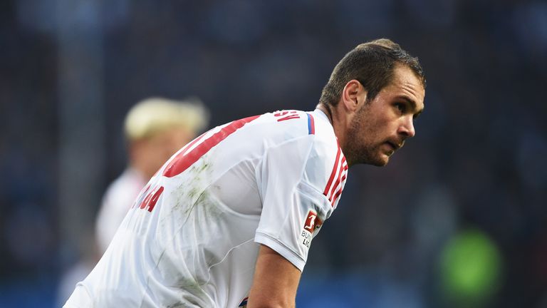Pierre-Michel Lasogga kehrt nach Leihe erst einmal zu den Rothosen zurück