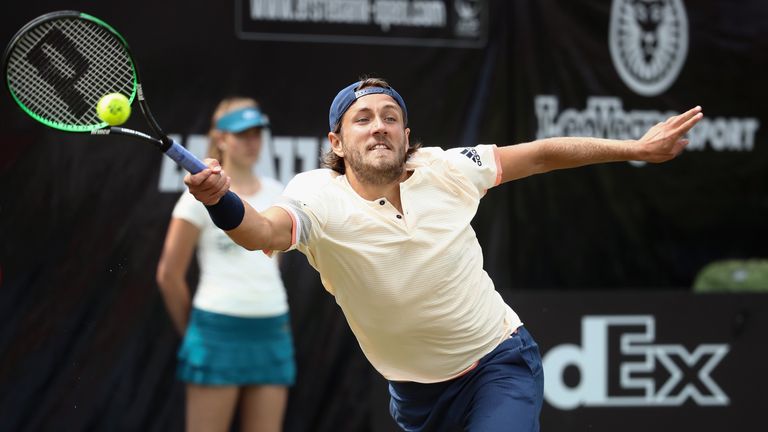 Lucas Pouille hat im Viertelfinale gegen Denis Istomin mehr Mühe als erwartet.