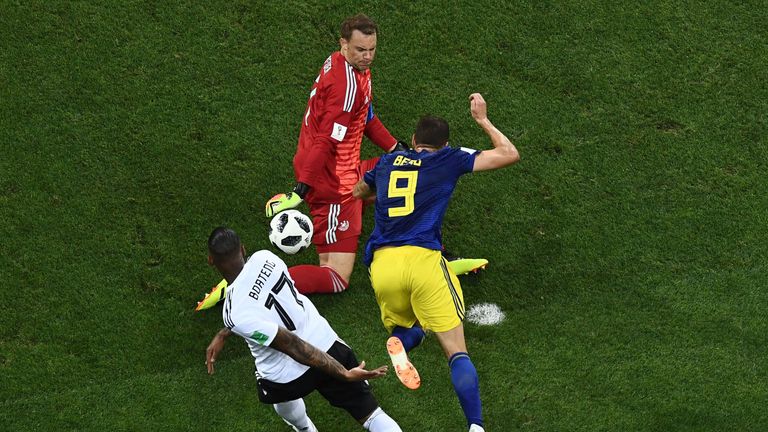 Im Tor führt auch in Zukunft  kein Weg an Manuel Neuer vorbei. Der Bayern-Keeper präsentierte sich bei der WM nach seiner Verletzung in guter Form und schloss einen Rücktritt zudem aus.