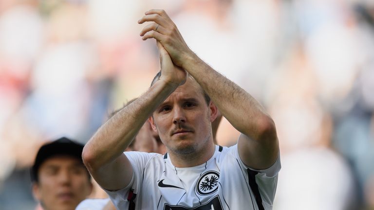 Alex Meier muss Eintracht Frankfurt im Sommer nach 14 Jahren verlassen.