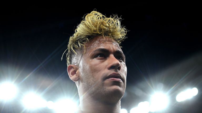 Neymar ist mit 222 Millionen Euro Ablöse der teuerste Fußballer der Welt. 